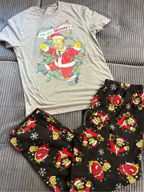 The Simpsons Holiday Christmas Pajama set Medium EUC
